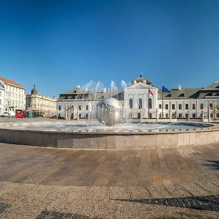 1brw - Secure Parking Bratislava