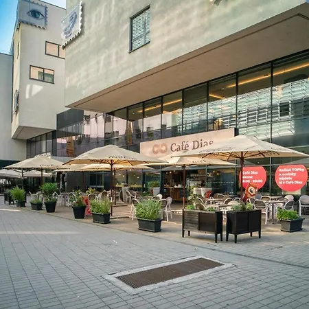 Апартаменти 1brw - Secure Parking