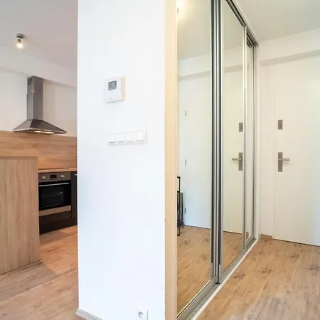 1brw - Secure Parking Apartment Pressburg