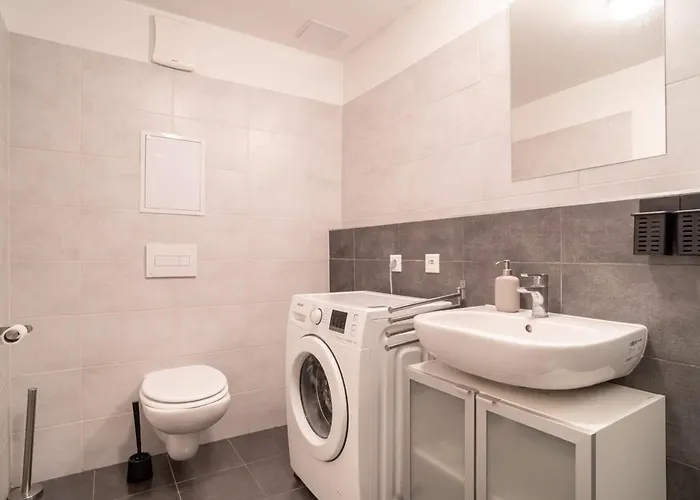 1brw - Secure Parking *